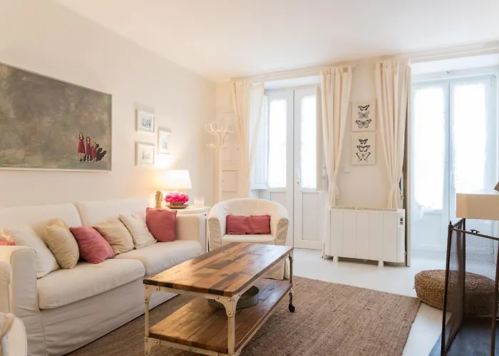 Dom wakacyjny Flh Charming House